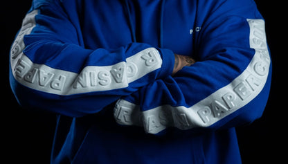 EMBOSSED PAPER CHASIN HOODY / BLUE